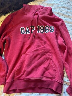 GAP Pullover Hoodie Scarlet Red GAP 1969 Men Medium